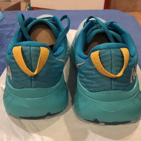 HOKA ONE ONE MACH 3 WOMENS SZ 8.5 ATHLETIC RUNNING SHOES - Picture 4 of 7